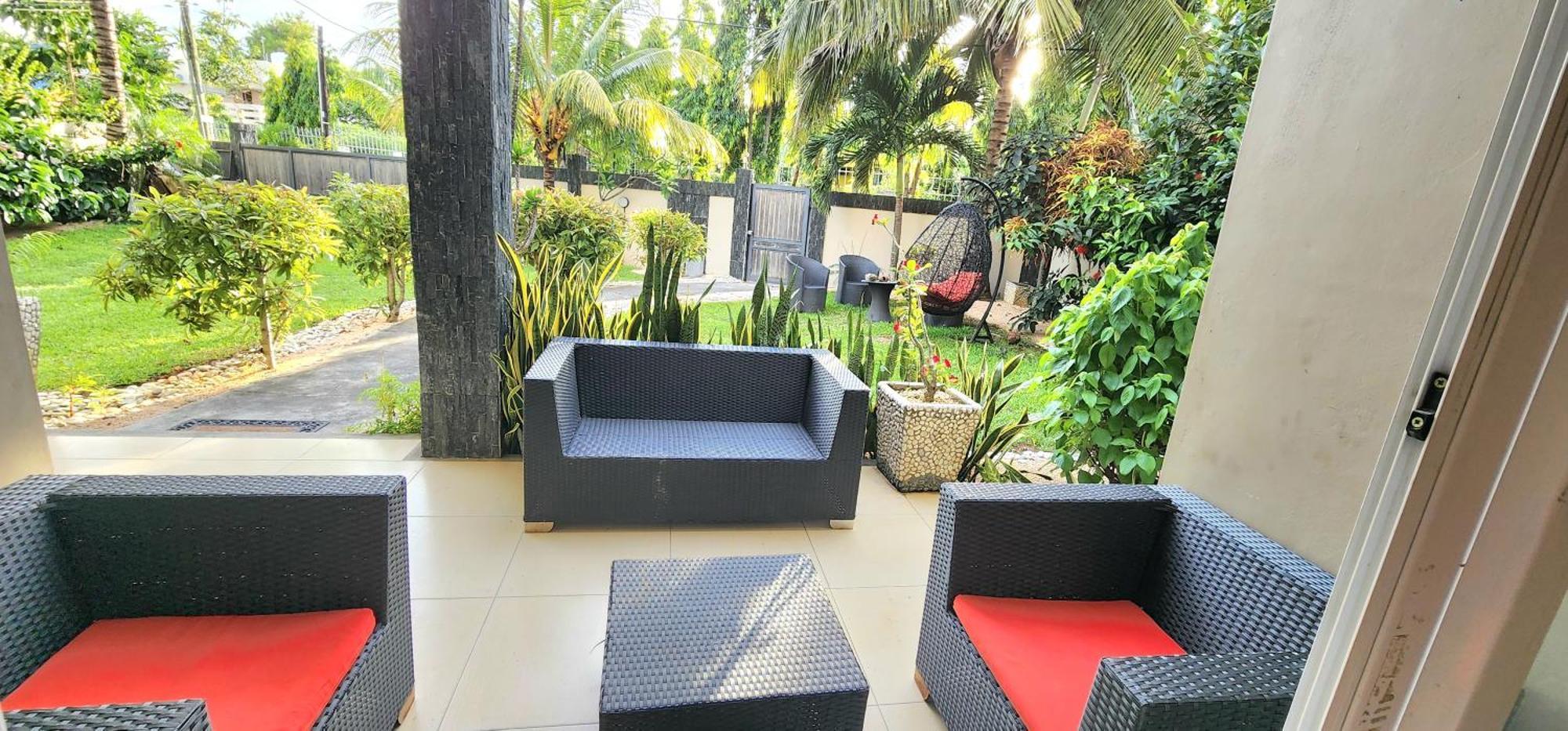 Number 1, Ground Floor Apartment Pereybere Beach Bagian luar foto