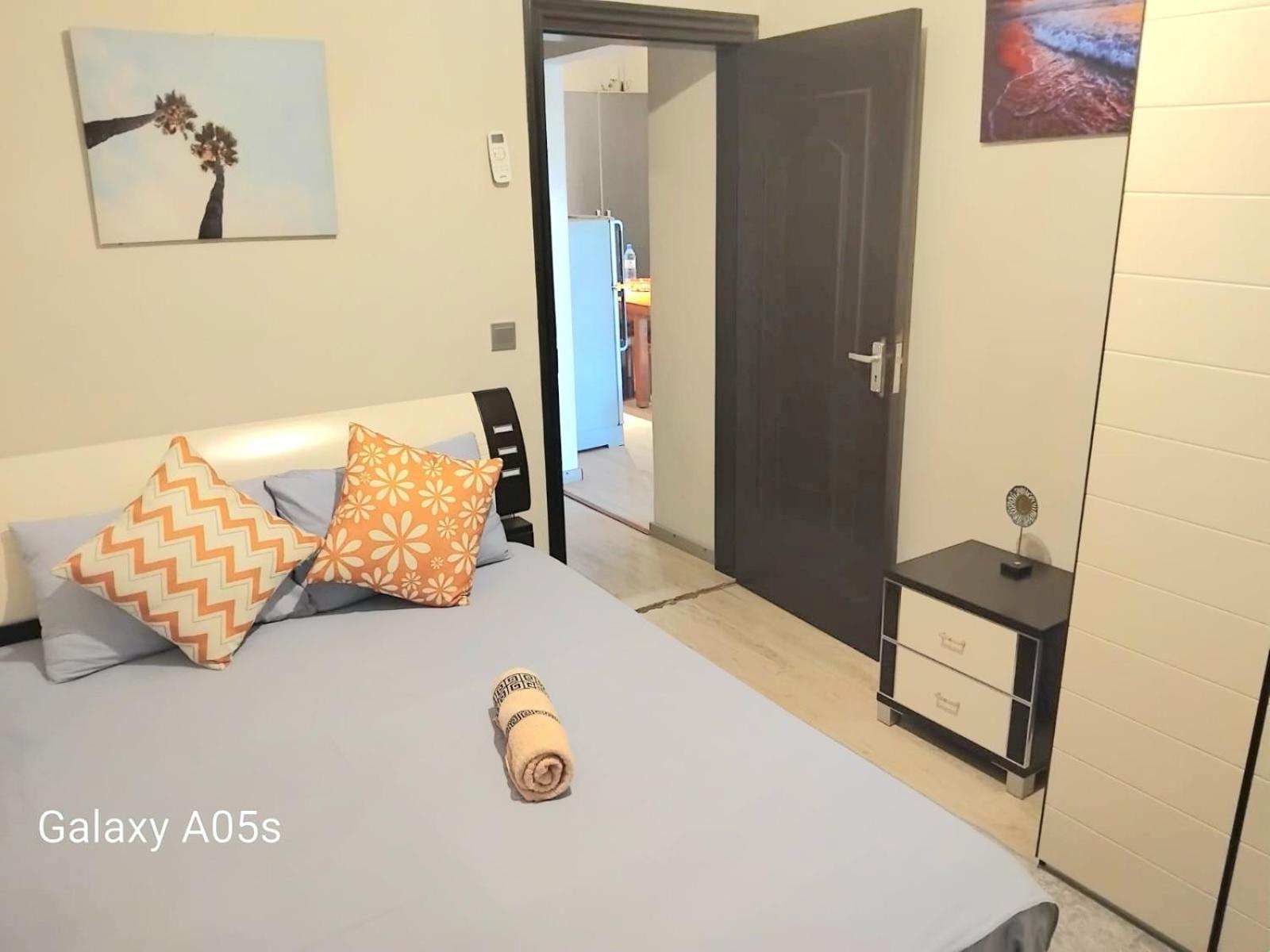 Number 1, Ground Floor Apartment Pereybere Beach Bagian luar foto